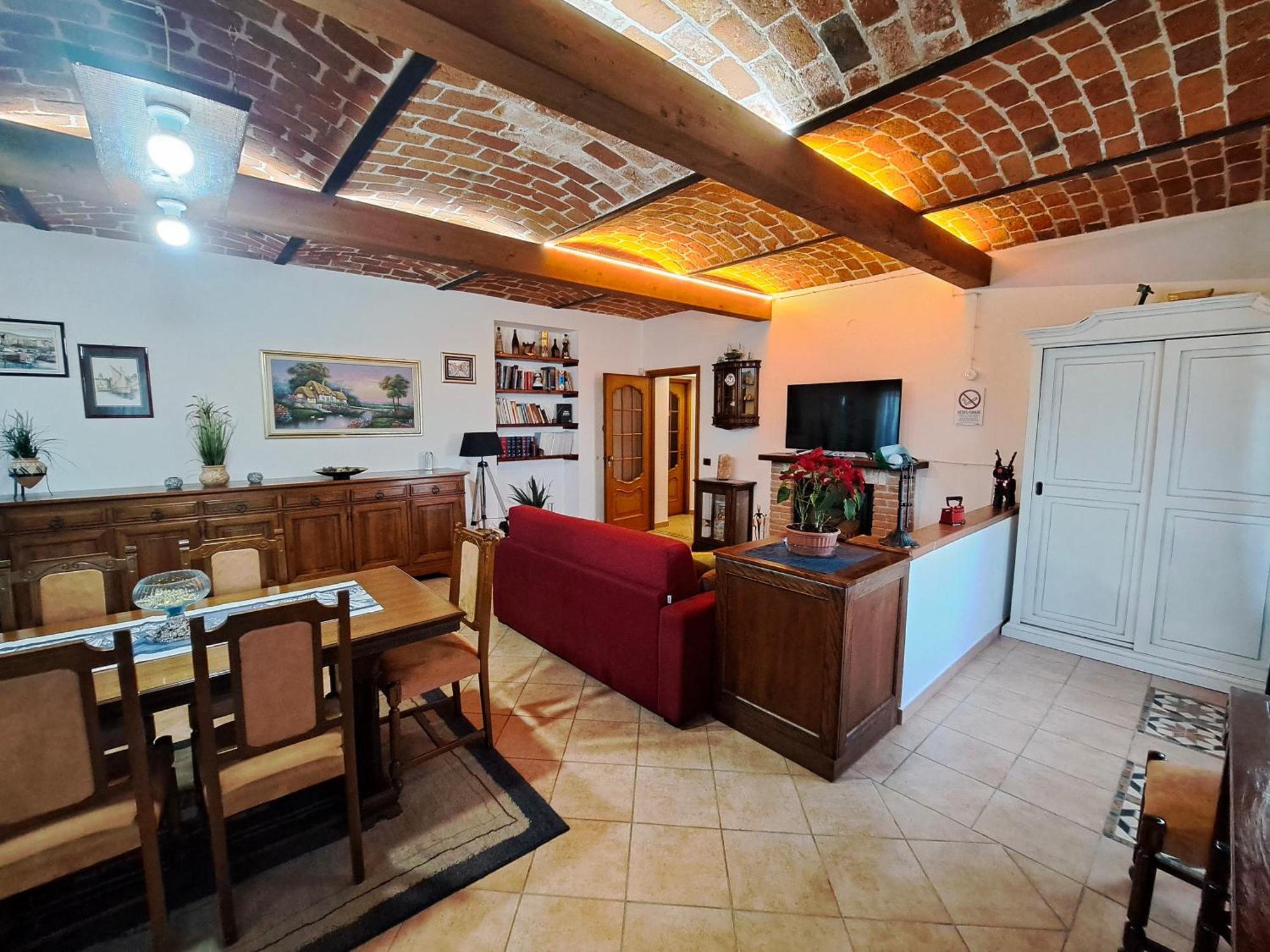 Casa Maya San Martino Alfieri Exterior photo